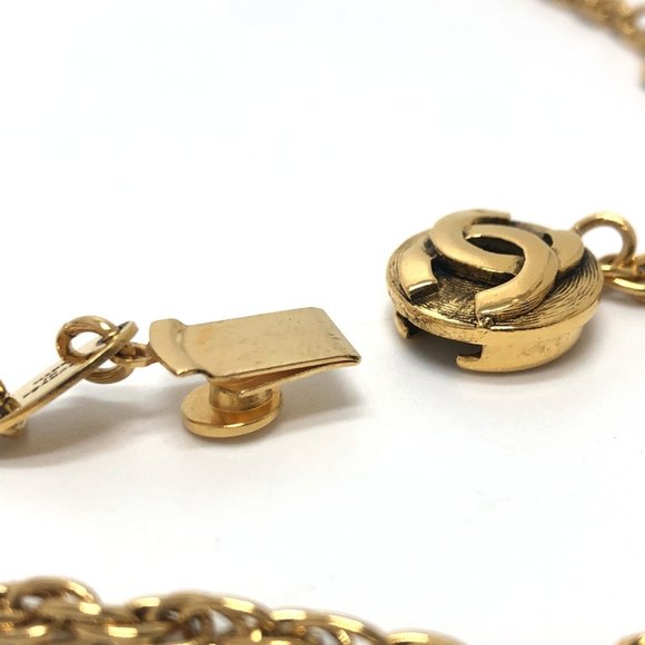 CHANEL Gold Love Necklace - Picture 6 of 8